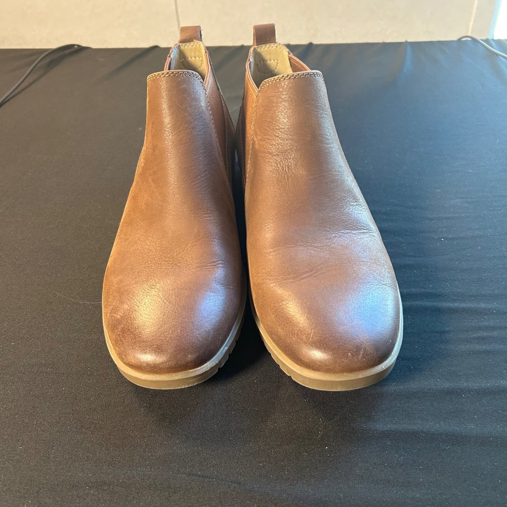 dansko louisa Chelsea low short ankle boots booties brown leather EU 39 US 8.5 - Picture 3 of 9